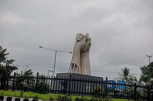 The hand-clapping sculpture roundabout in Calabar